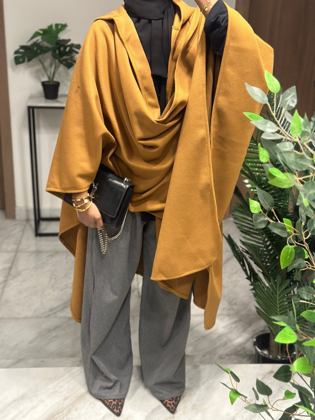 Poncho Nayra Camel