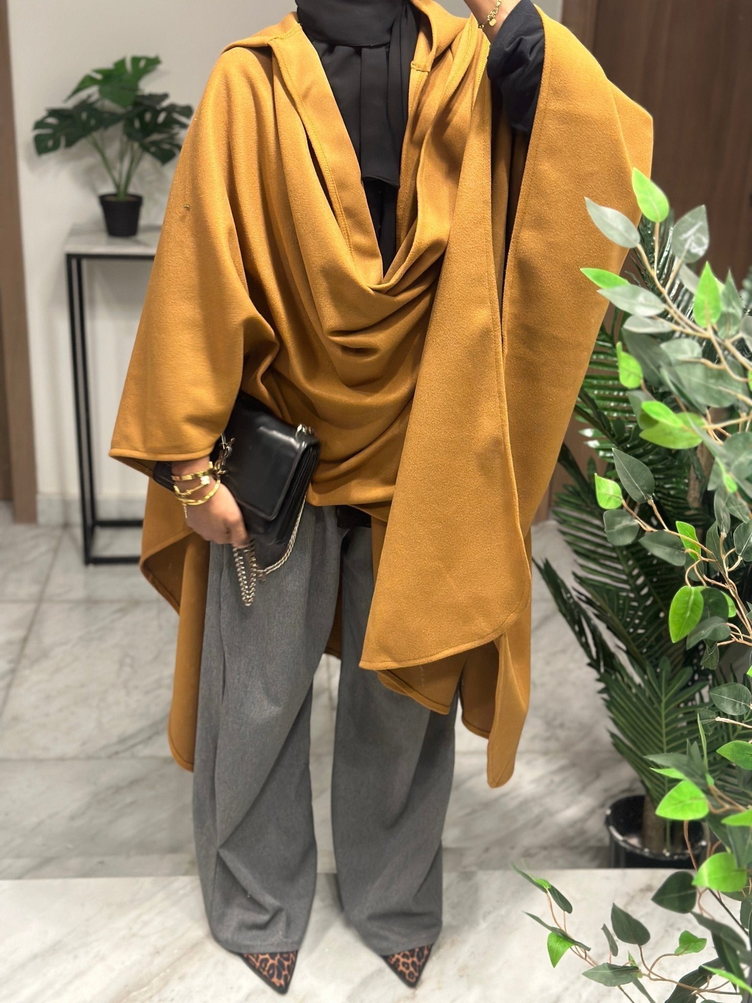 Poncho Nayra Camel